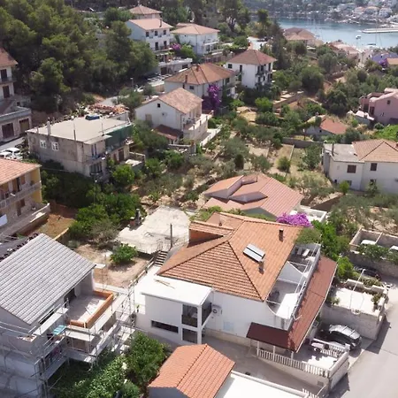 Apartament With A Parking Space Jelsa, Hvar - 134 Jelsa (Hvar)