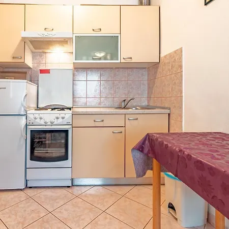 With A Parking Space Jelsa, Hvar - 134 Apartament