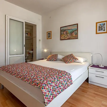 Apartamento With Parking Space Jelsa, Hvar - 134 *